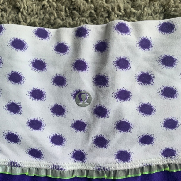 Size 4 Lululemon Presta Skirt in Bruised Berry High Noon Dot White - Picture 11 of 13